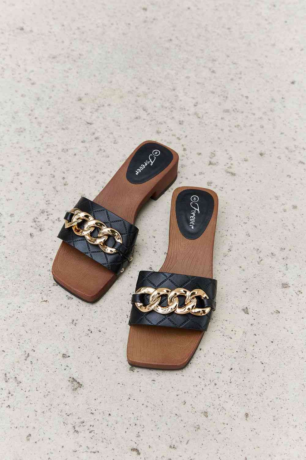 Square Toe Chain Detail Clog Sandal in Black